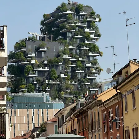 Isola Flat Apartment Milan