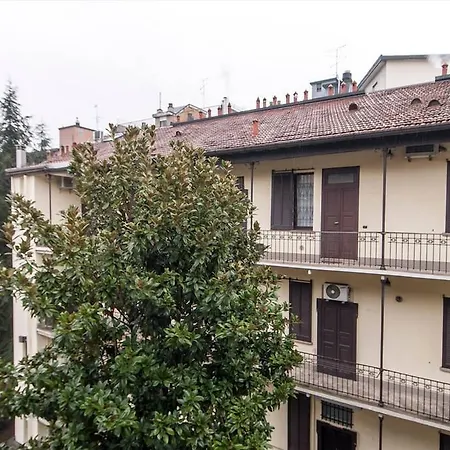 Isola Flat Milan